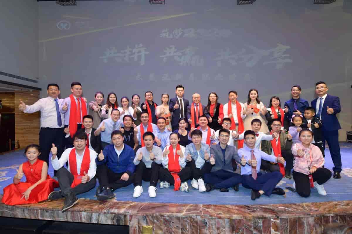 工作人員合影.jpg